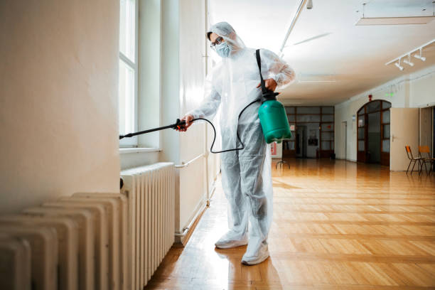 Best Best Pest Control Companies  in Raymond, WI